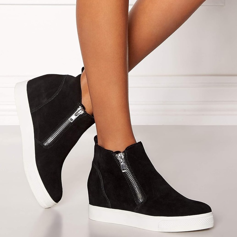Steve Madden wedge sneakers size 7